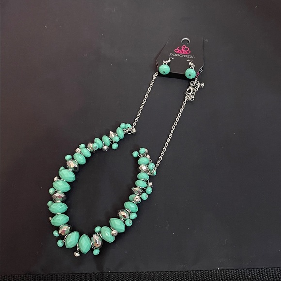 Paparazzi Aqua and Silver Beaded Necklace Set - Picture 2 of 7